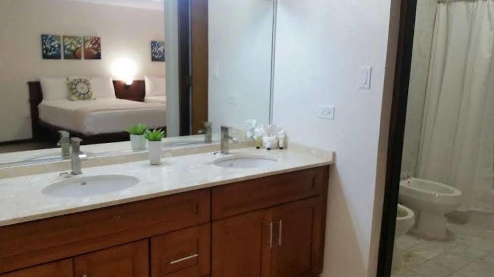 The Plaza Suites هوماكاو المظهر الخارجي الصورة